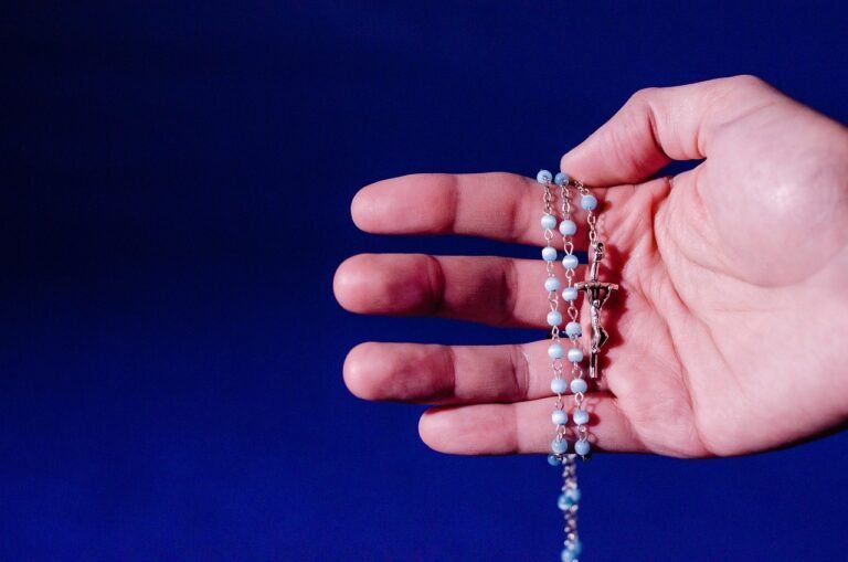 Anthony Martial: Un Testimonio de Fe Católica en el Fútbol