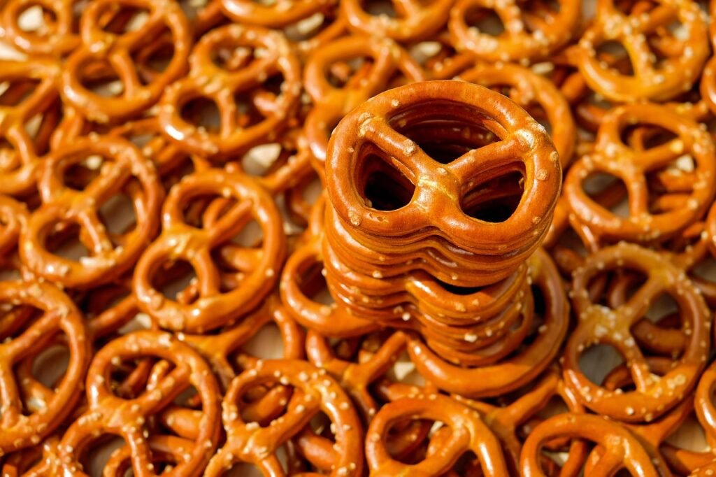 Pretzels para la Fiesta de Santa Mónica: Un Símbolo de Oración