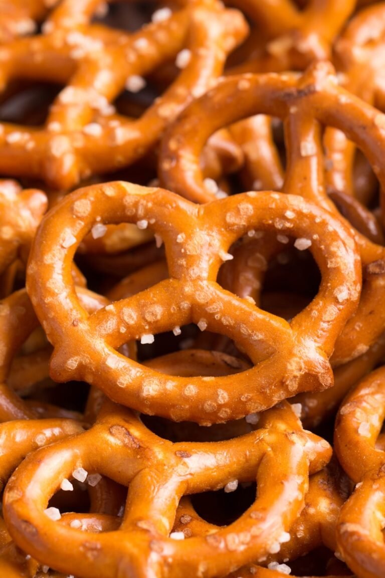 Pretzels para la Fiesta de Santa Mónica: Un Símbolo de Oración