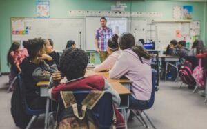 DSI: La educación como pilar del desarrollo humano